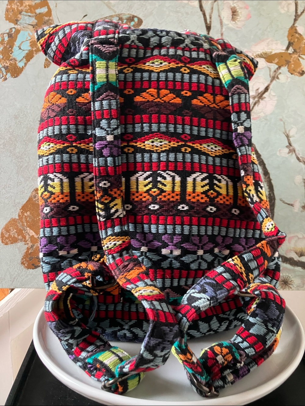 EUC Colorful Woven Drawstring Backpack - Multicolor LOOSE THREADS - Picture 2 of 10